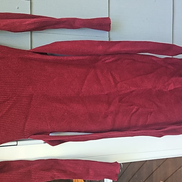 Ladies Caracilia maroon Body Con dress tie front small - Picture 6 of 7